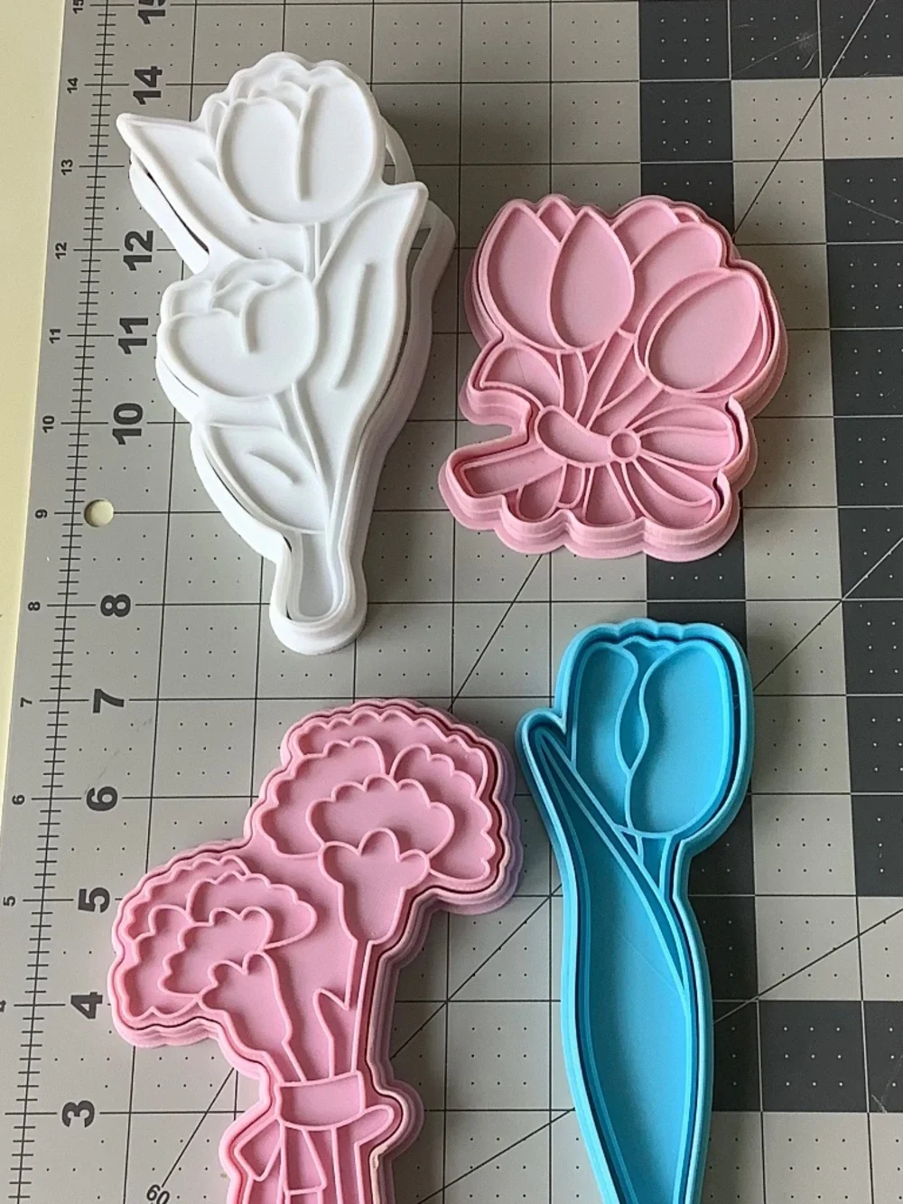 4 Floral Cookie Cutter & Embosser Set | Tulips & Flower Bouquets